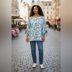 Easel Blue and Green Floral Blouse